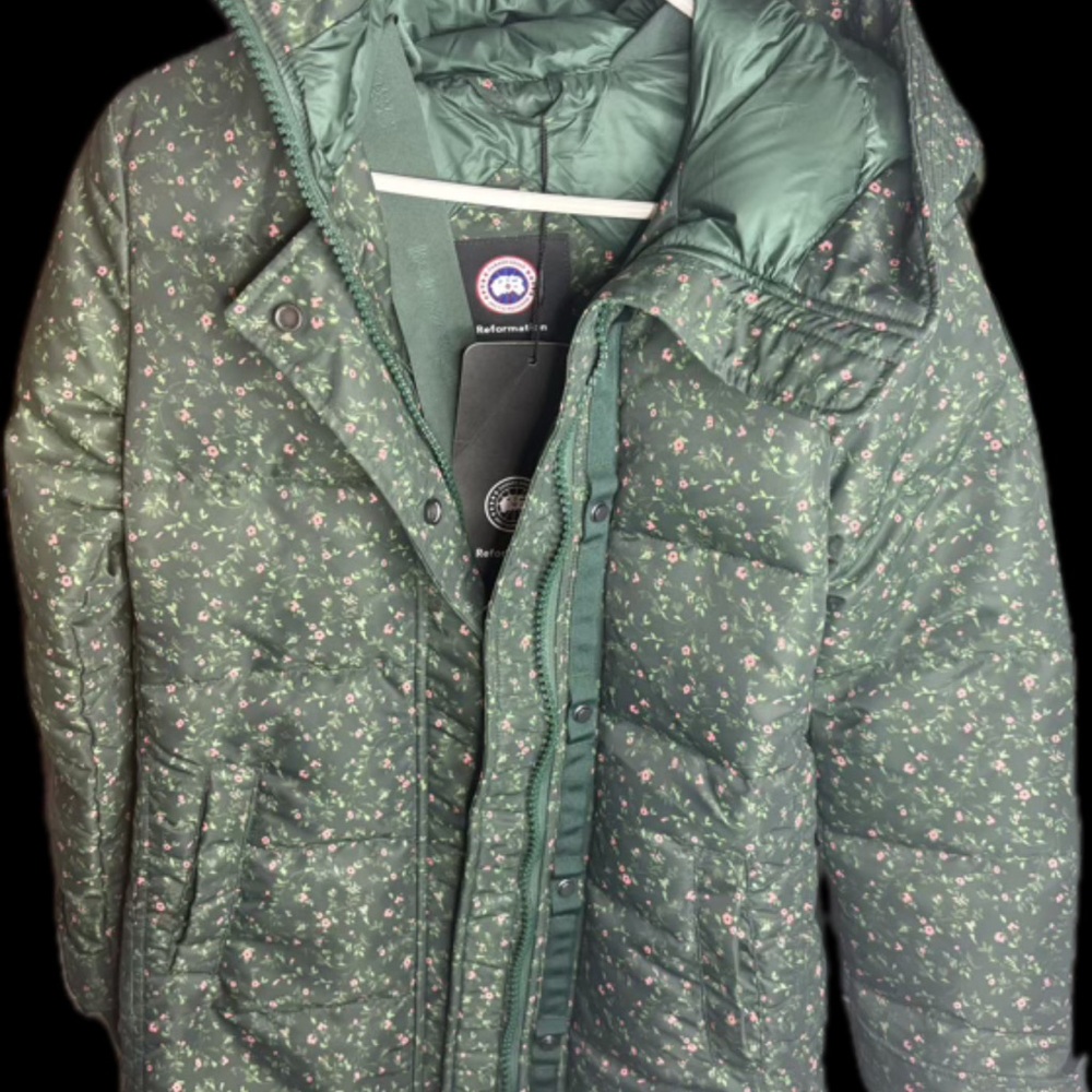 CANADA GOOSE X Reformation Green Floral Puffer Jacket - XS